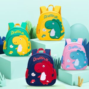 H2a637b23b0ed4d86aba45cc56c84bace4_e6359e93-13c4-41e6-a72e-628431f0fed1.jpg Sac à dos dinosaure pour la maternelle