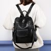 Grand sac à dos en faux cuir noir pour femme