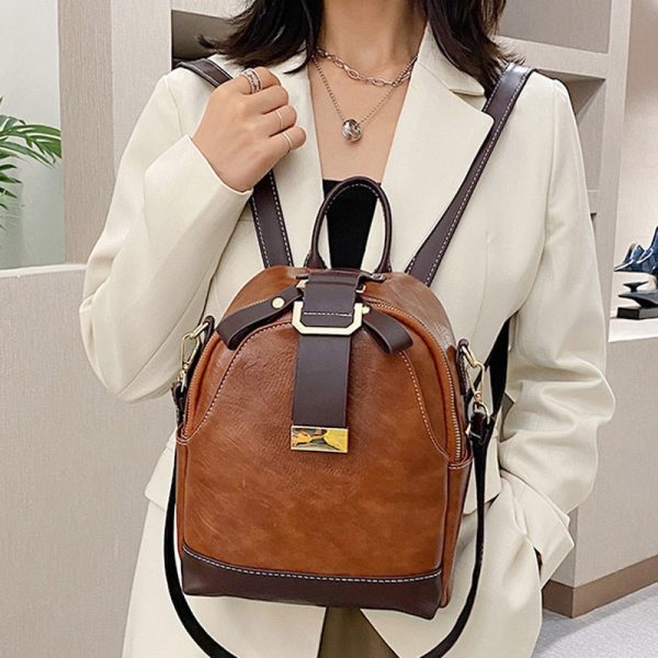 Hcb34a0f73d0a4a3790a77182129e153fu.jpg Petit sac à dos simili cuir marron
