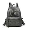 Sac à dos punk pour femme en similicuir