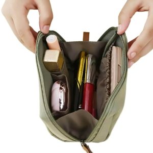 mini_trousse_de_toilette_vue_d_interieur.jpg Mini Trousse de Toilette | Light Travel
