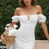 Robe avec corset lacé