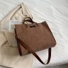 sac-cabas-velours-femme-doux-elegant-sac-a-main-5519207.jpg Sac cabas velours femme doux élégant