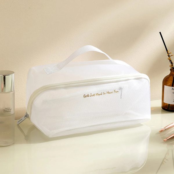 trousse_de_toilette_ouverture_grand_angle_couleur_blanche.jpg Trousse de Toilette Ouverture Grand Angle