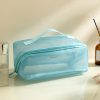 trousse_de_toilette_ouverture_grand_angle_couleur_bleu_clair.jpg Trousse de Toilette Ouverture Grand Angle