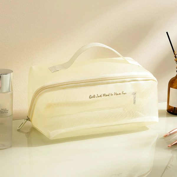 trousse_de_toilette_ouverture_grand_angle_couleur_jaune.jpg Trousse de Toilette Ouverture Grand Angle