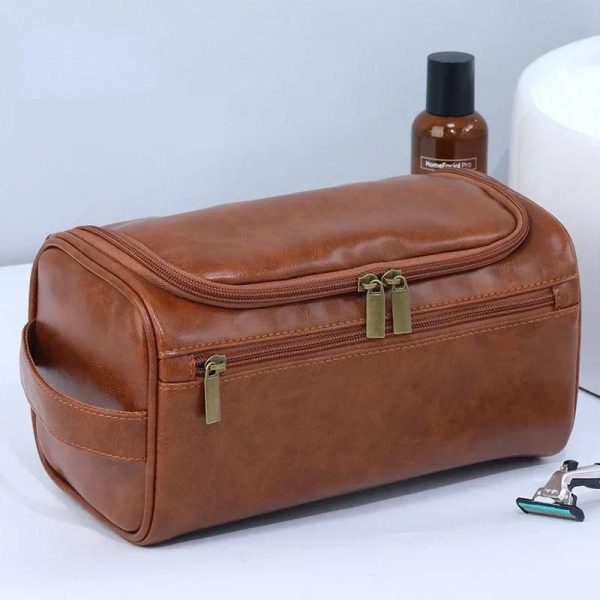 trousse_toilette_vintage_homme_marron_profil.jpg Trousse de Toilette Vintage Homme