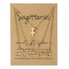 Bijoux d'anniversaire présentés sur carte