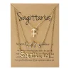 Bijoux d'anniversaire présentés sur carte