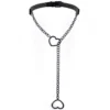 Collier ras-de-cou en cuir noir avec pendentif cœur