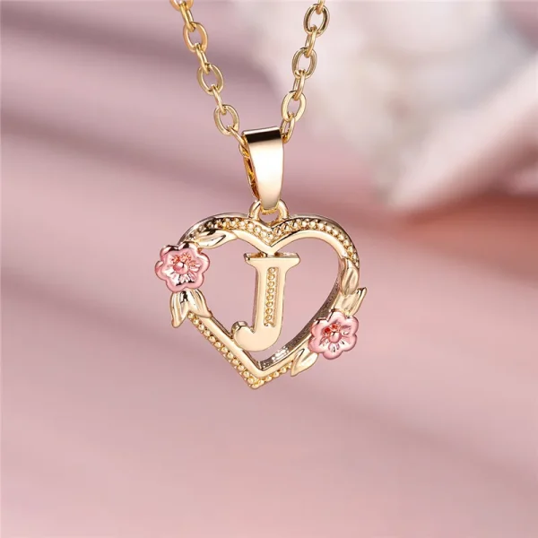 Collier avec pendentif lettre (A-Z) et motif floral
