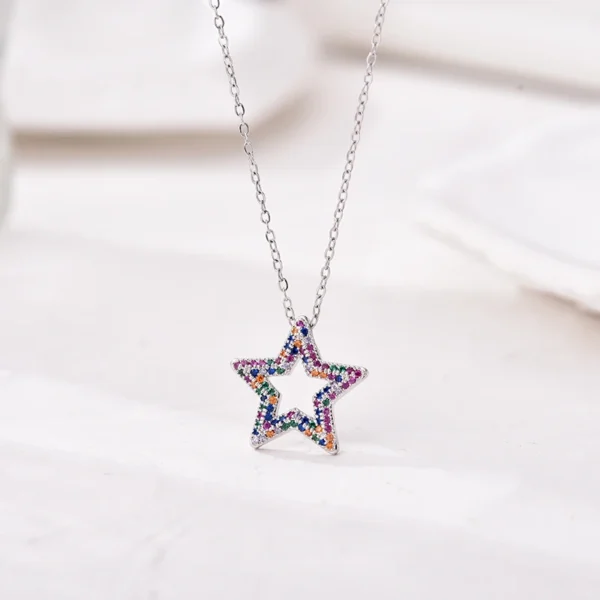 Collier tendance pour femme