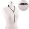 Collier ras-de-cou en cuir noir avec pendentif cœur