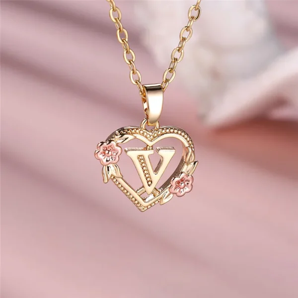 Collier avec pendentif lettre (A-Z) et motif floral