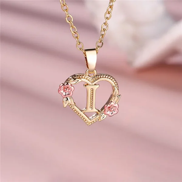 Collier avec pendentif lettre (A-Z) et motif floral