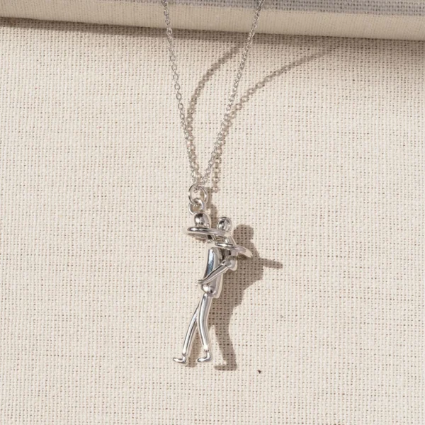 Bijou tendance symbolisant l'amour