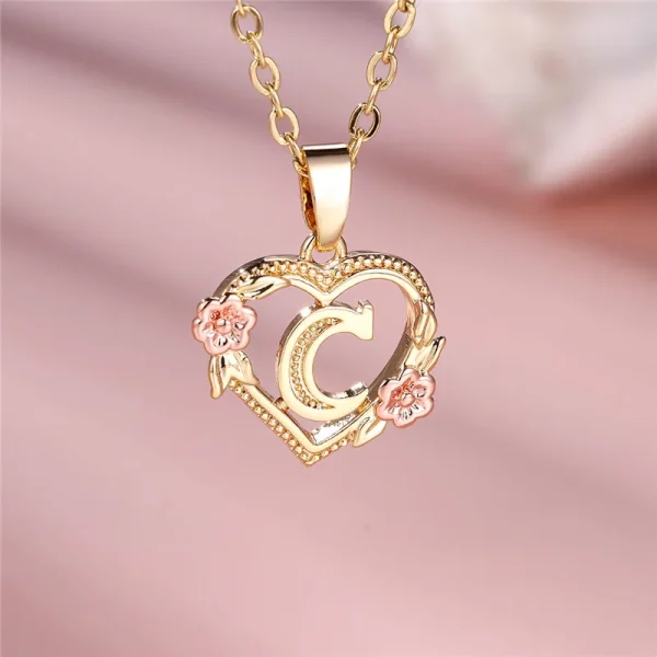 Collier avec pendentif lettre (A-Z) et motif floral