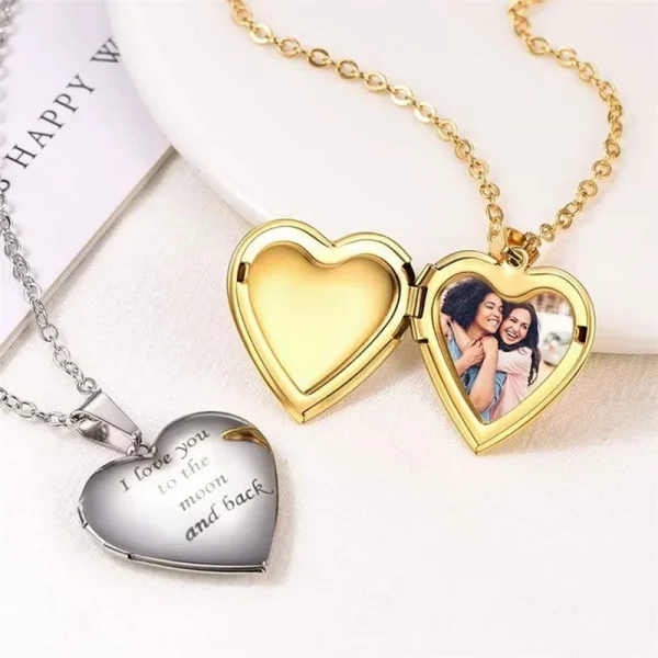 Collier médaillon personnalisé pour femme