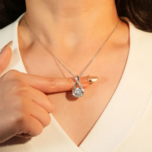 Collier Lnngy avec pendentif infini pour femme