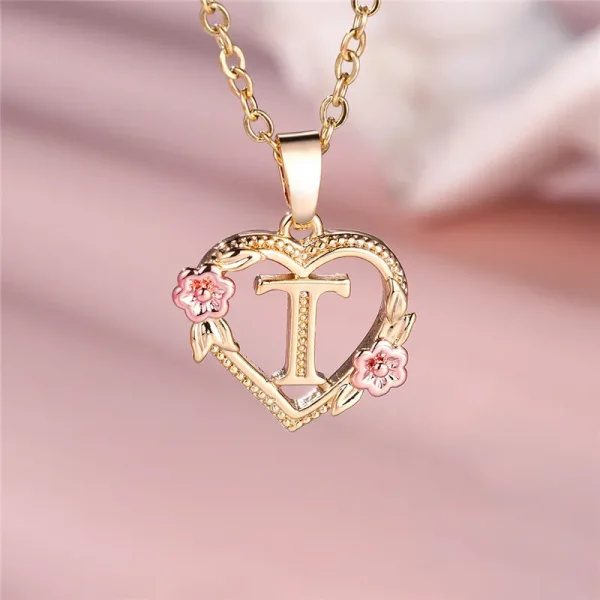 Collier avec pendentif lettre (A-Z) et motif floral