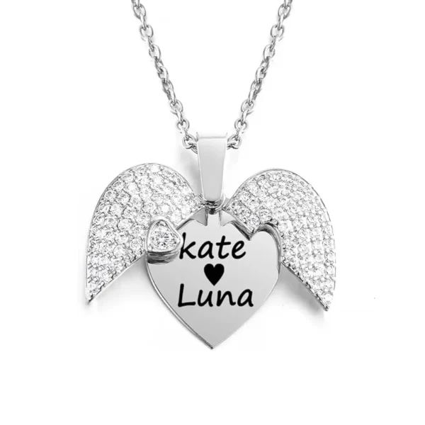 Collier avec pendentif cœur et texte personnalisé